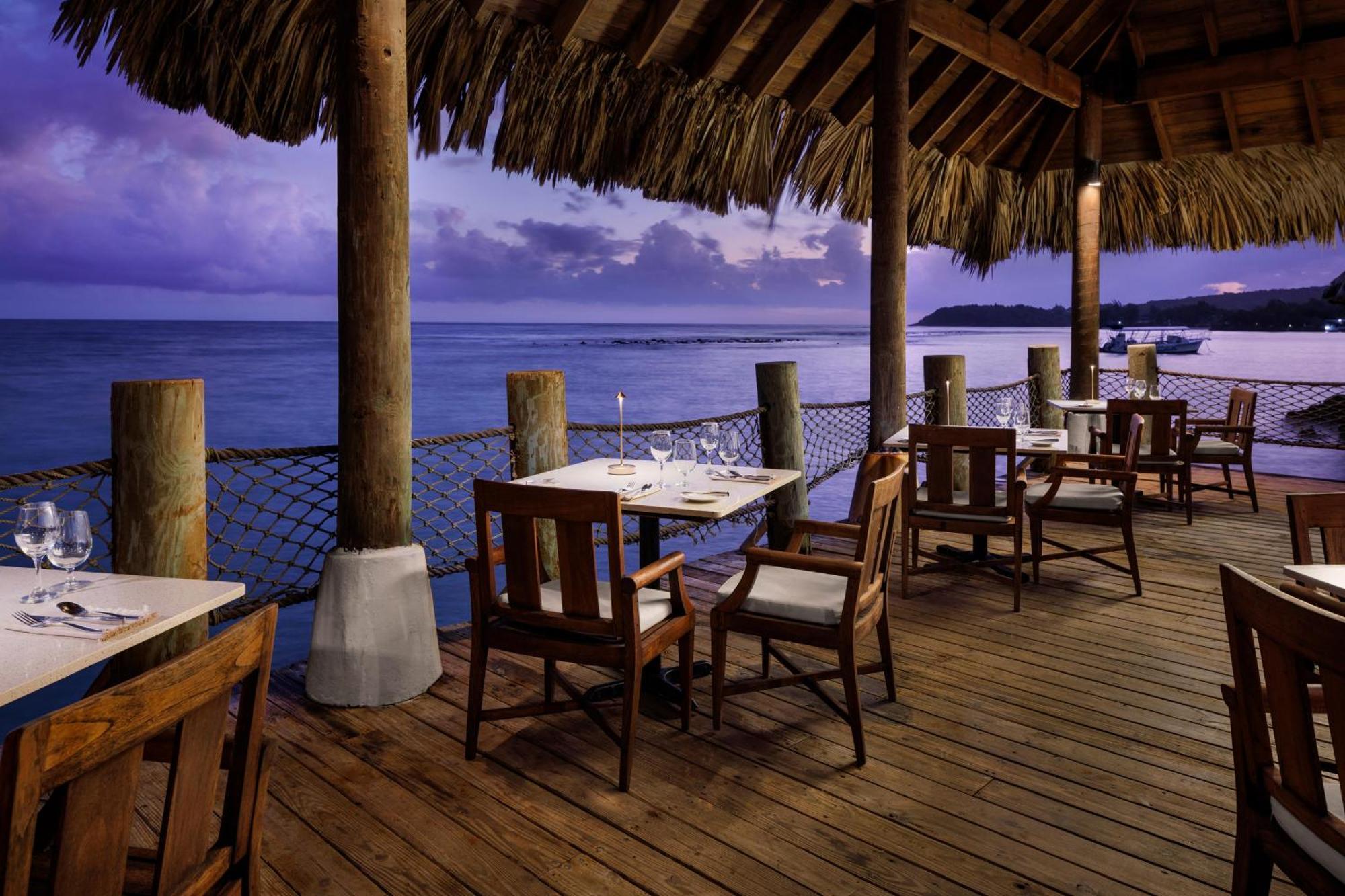 Sandals Ochi Beach All Inclusive Resort - Couples Only (Adults Only) Ocho Ríos Extérieur photo